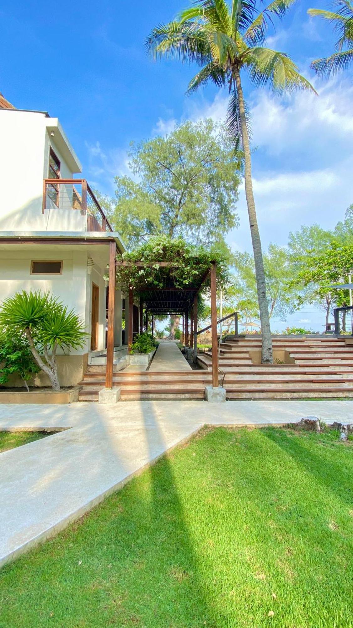 Vyaana Resort Gili Air Exterior photo