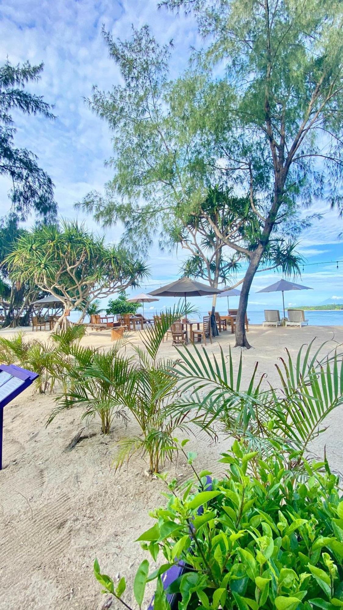 Vyaana Resort Gili Air Exterior photo