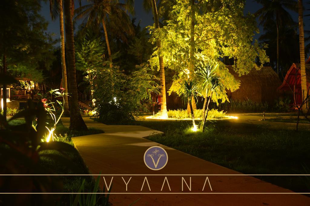 Vyaana Resort Gili Air Exterior photo
